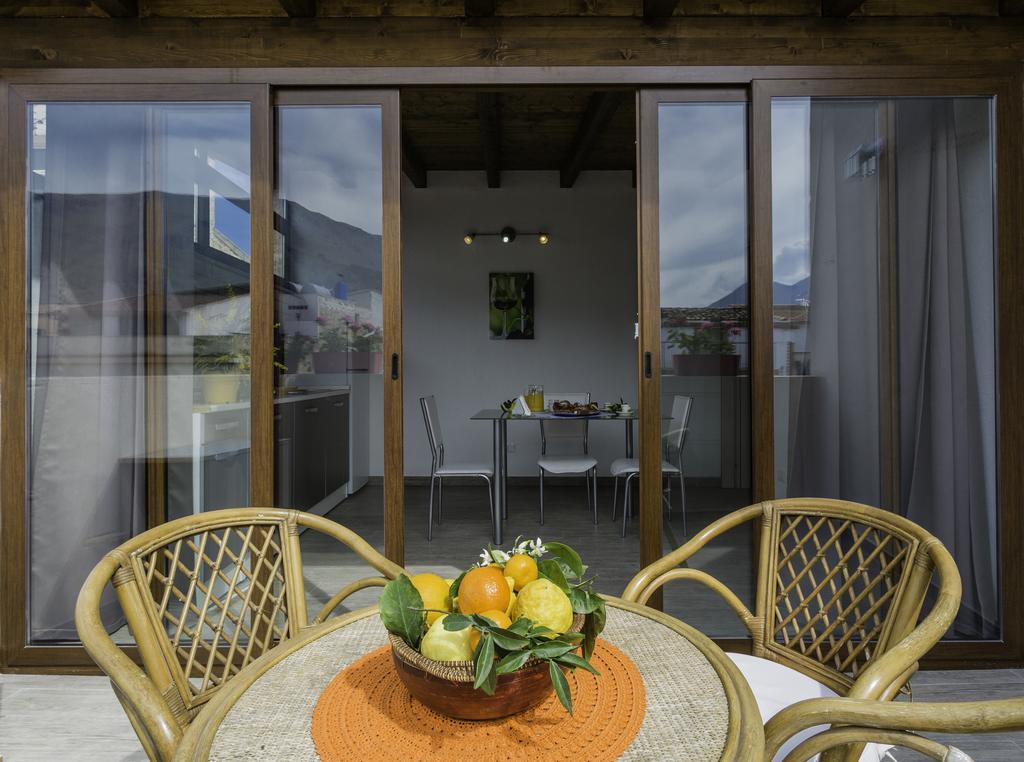 Arricàmpati Palermo Airport Rooms Carini Exterior foto